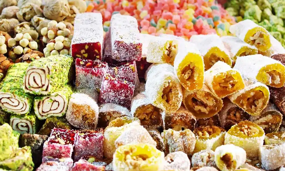 Renkli lokum çeşitleri - geleneksel Türk tatlısı